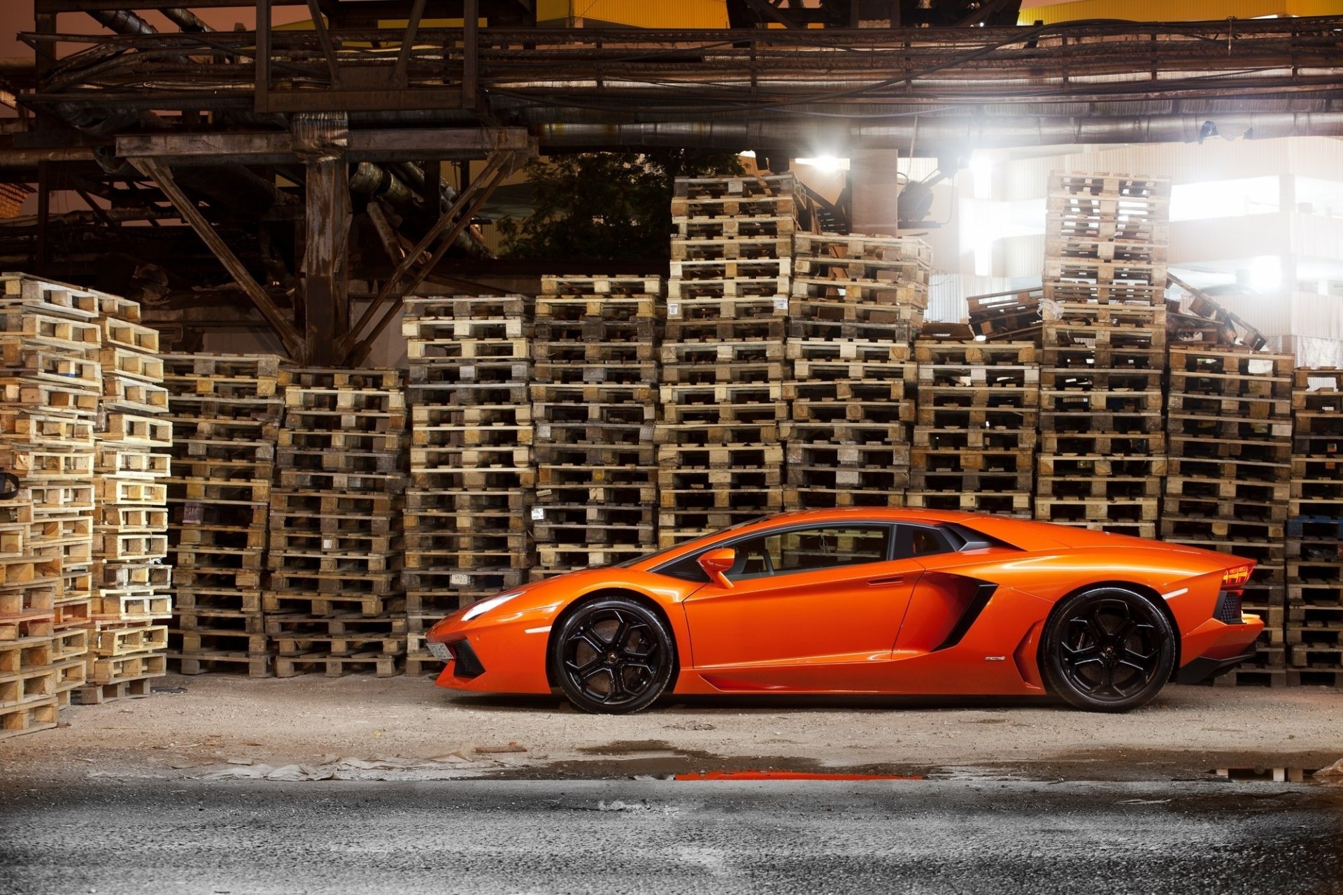 Download Vehicle Lamborghini Aventador LP 700-4 HD Wallpaper