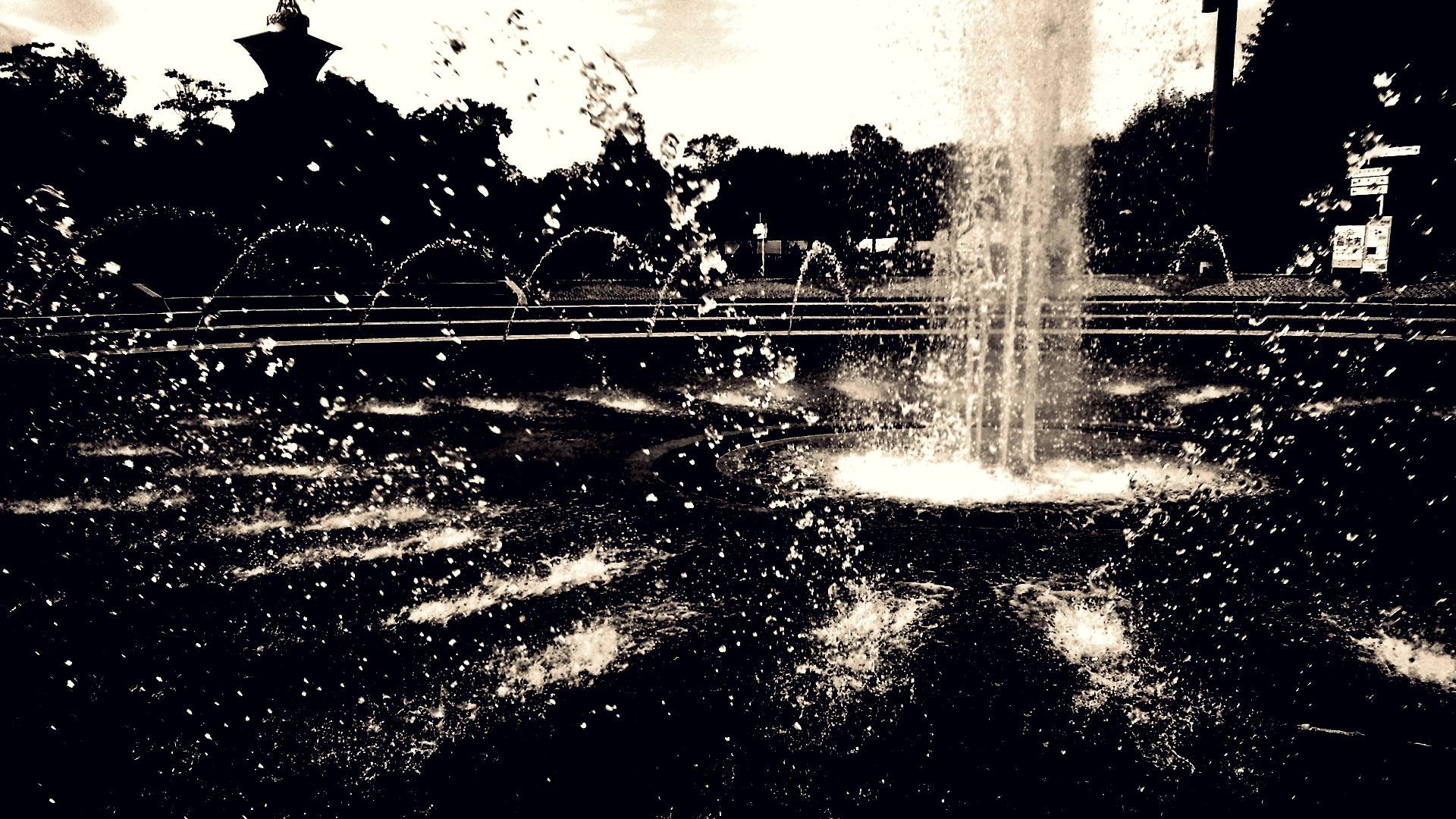 Download Man Made Fountain HD Wallpaper by yma43