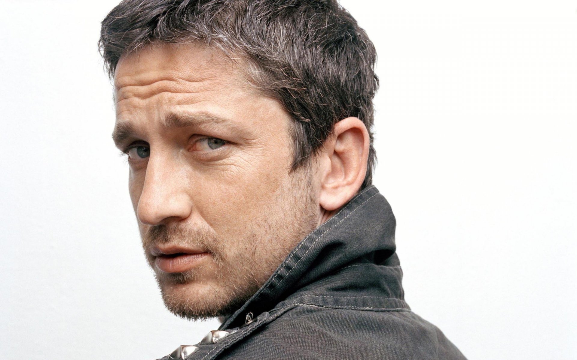 Download Celebrity Gerard Butler HD Wallpaper