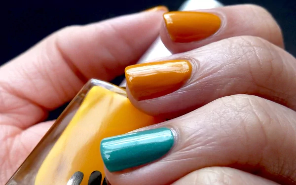 woman nails HD Desktop Wallpaper | Background Image