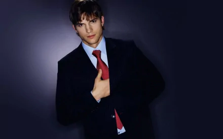 Celebrity Ashton Kutcher HD Desktop Wallpaper | Background Image