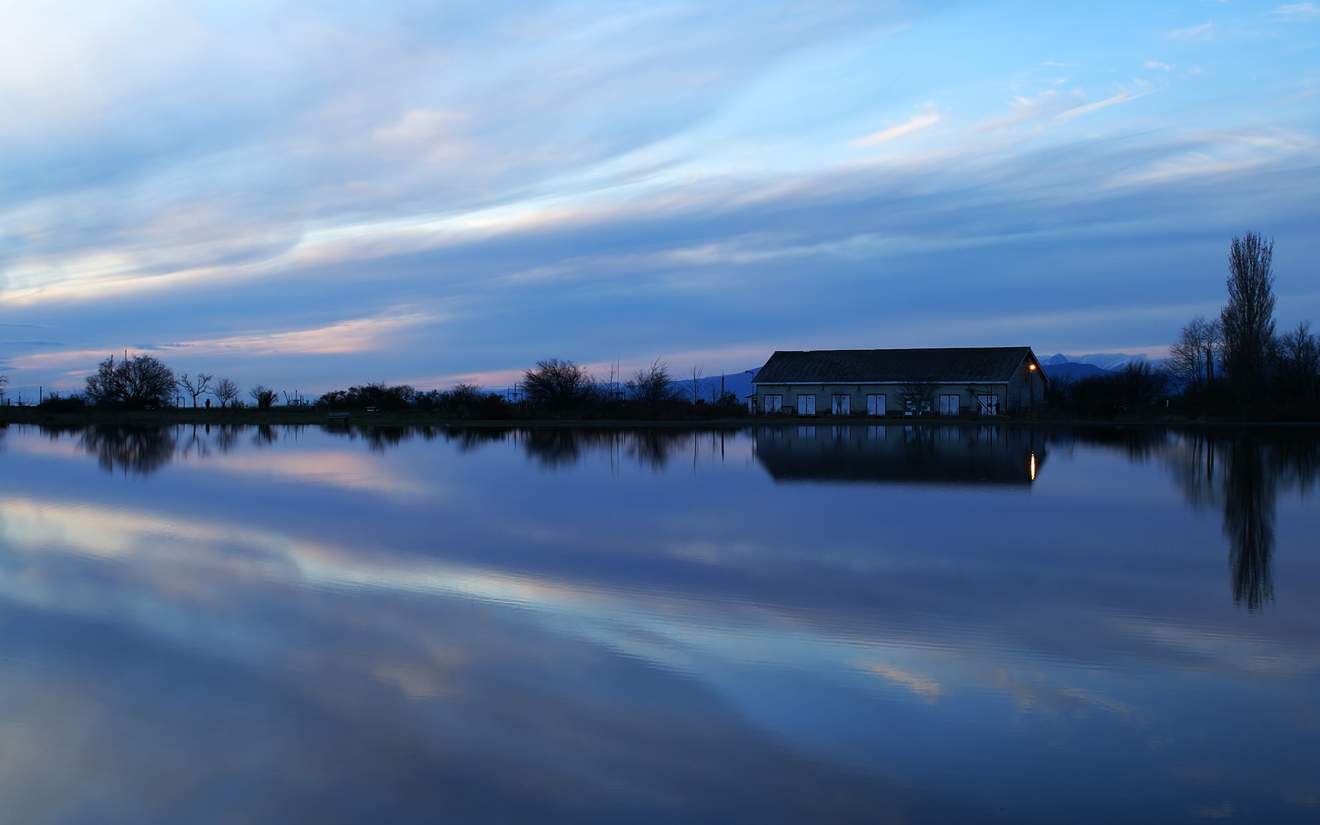 download-photography-reflection-hd-wallpaper