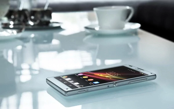  Sony Xperia Z