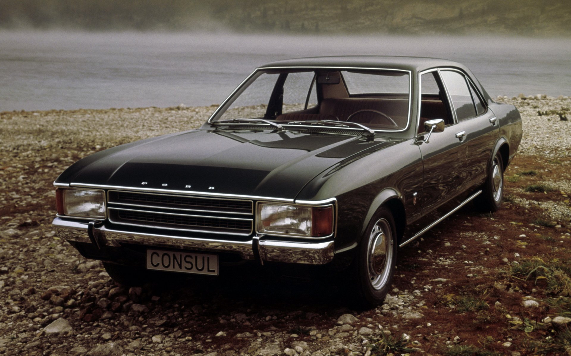 Download Vehicle 1972 Ford Consul HD Wallpaper