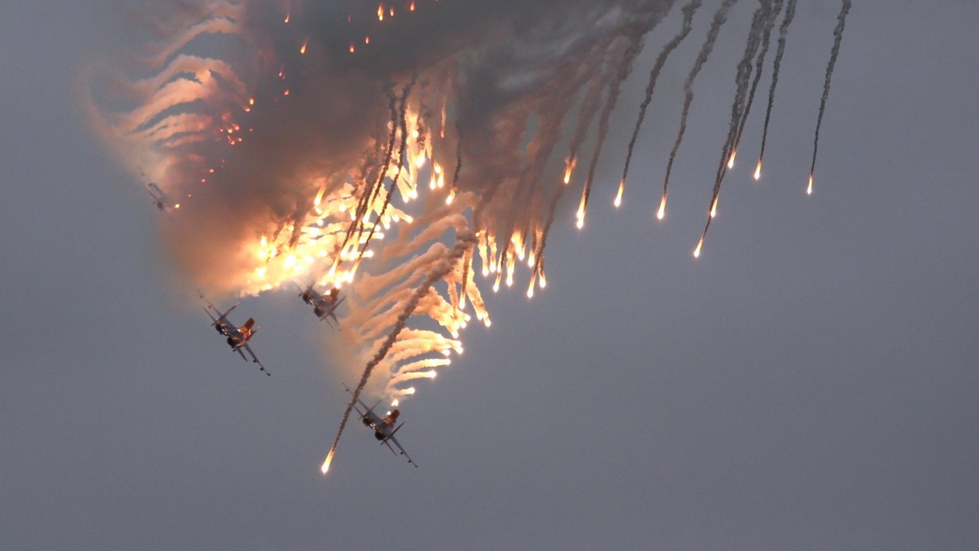 Download Sukhoi Su-30 Military Air Show HD Wallpaper