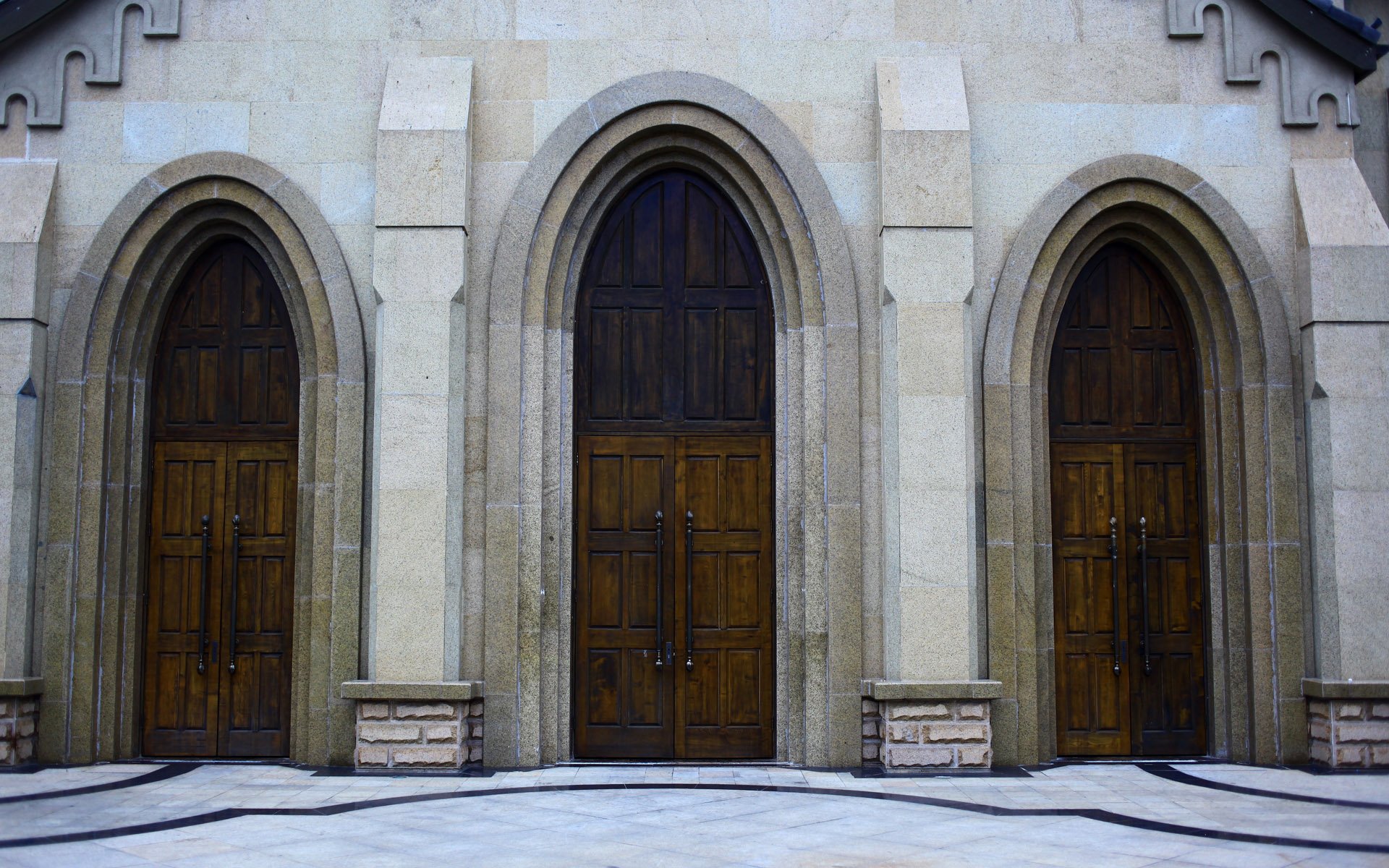 Download Man Made Gateway HD Wallpaper