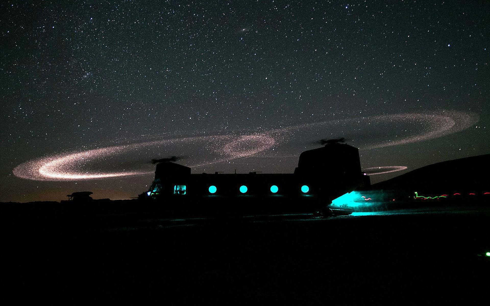 Download Military Boeing CH-47 Chinook HD Wallpaper