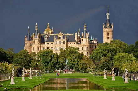 man made Schwerin Palace HD Desktop Wallpaper | Background Image