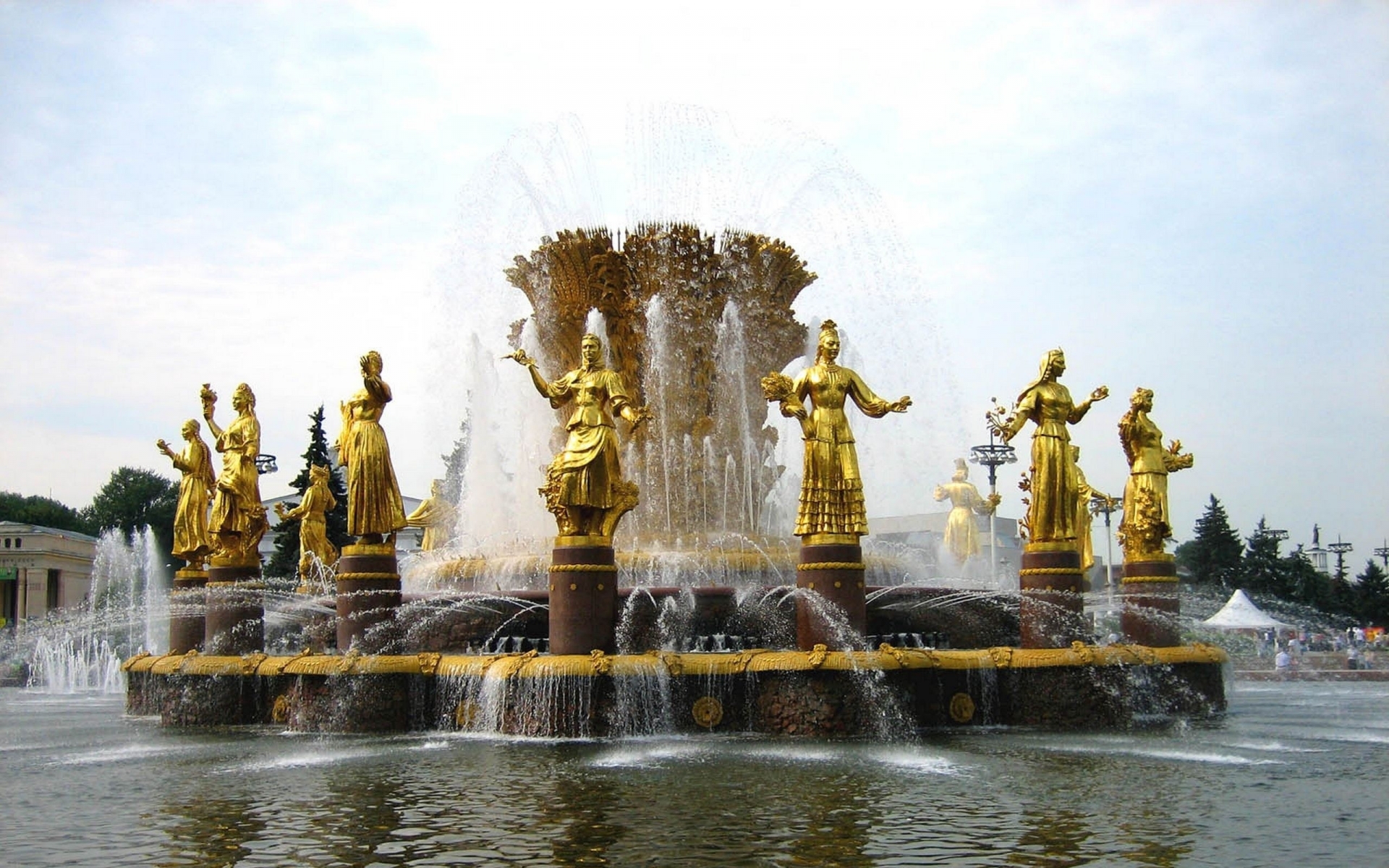Man Made People’s Friendship Fountain HD Wallpaper | Background Image