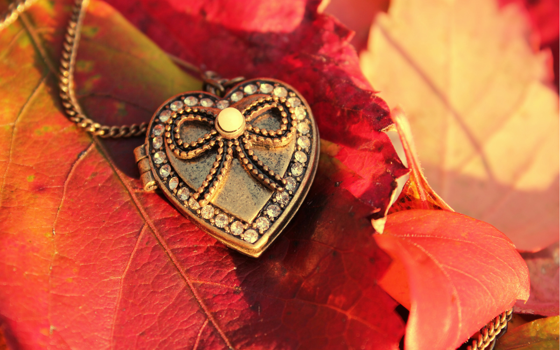 Heart shape keychain love . Rocks HD wallpaper | Pxfuel