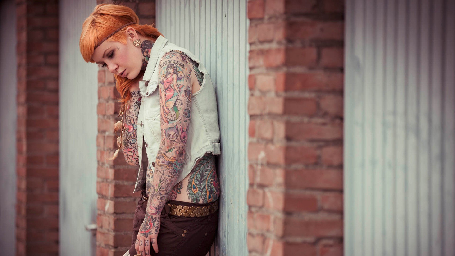 Download Redhead Woman Tattoo Hd Wallpaper