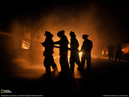man firefighter HD Desktop Wallpaper | Background Image