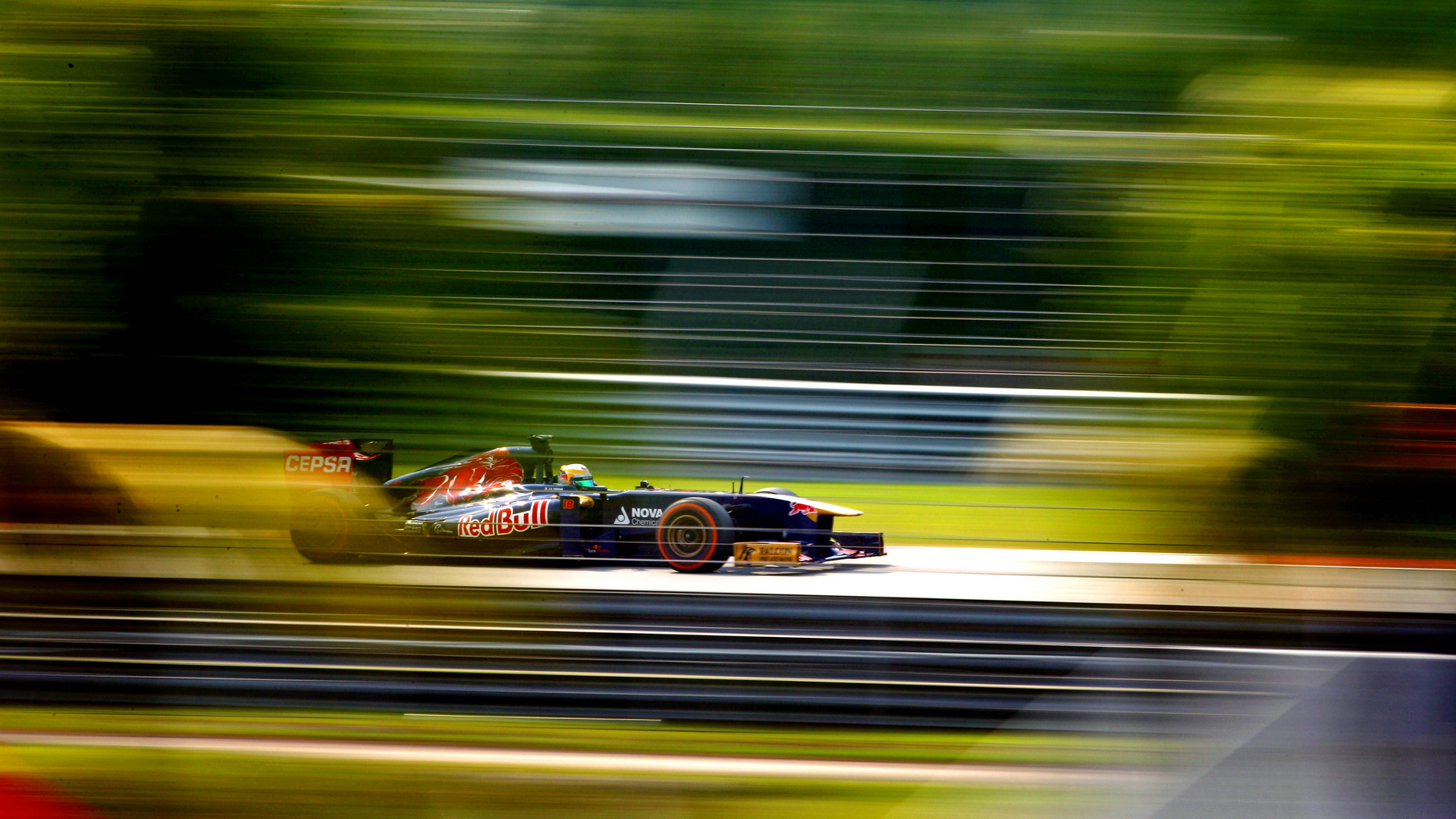 Download F1 Sports HD Wallpaper