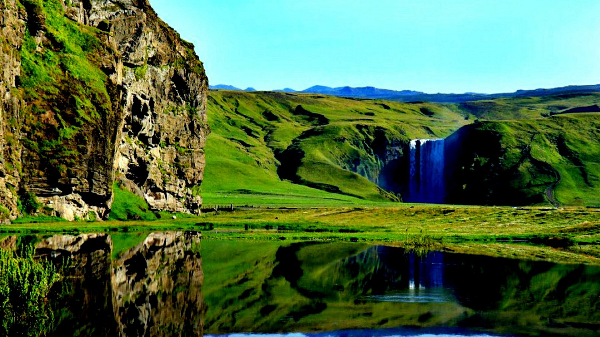 Download Nature Waterfall HD Wallpaper