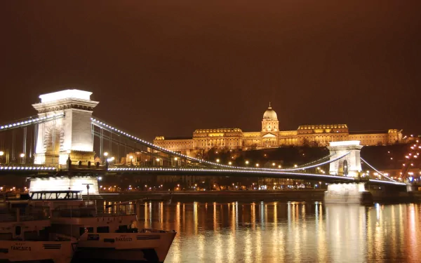  Chain Bridge - Budapest - Hungary