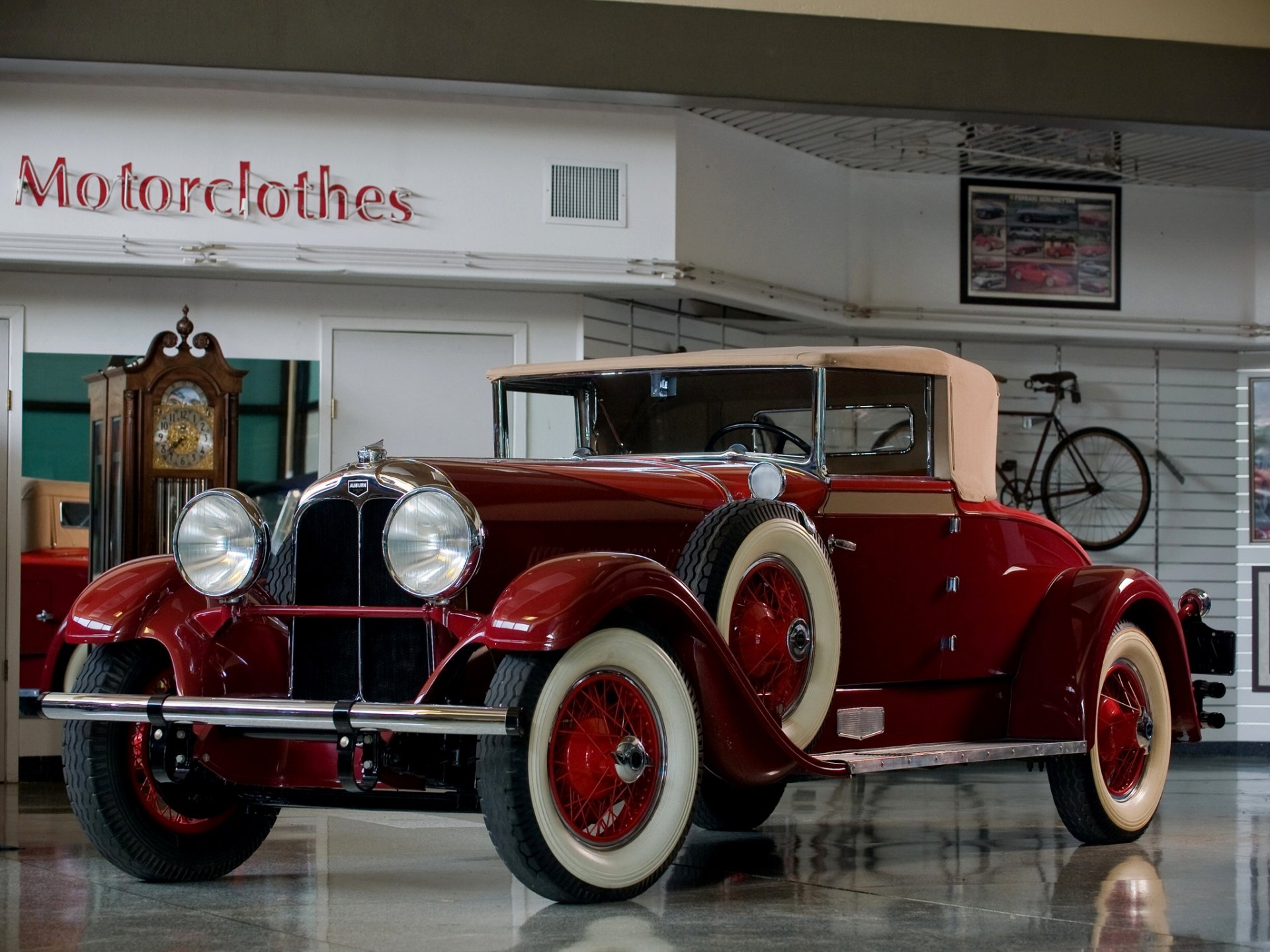 Download Vehicle Auburn HD Wallpaper