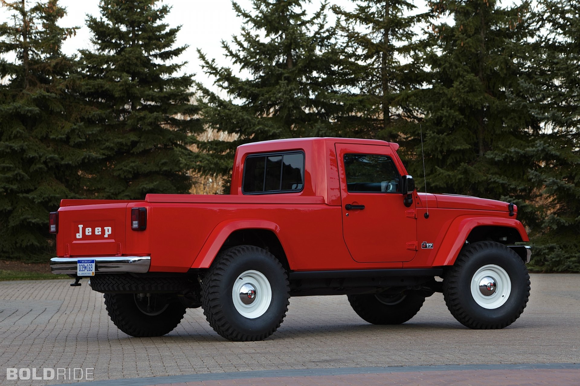 Download Vehicle Jeep J-12 HD Wallpaper