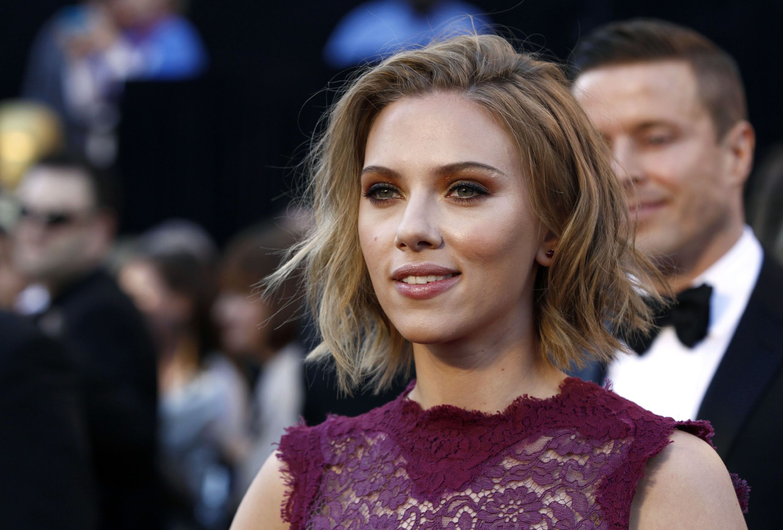 Download Celebrity Scarlett Johansson HD Wallpaper