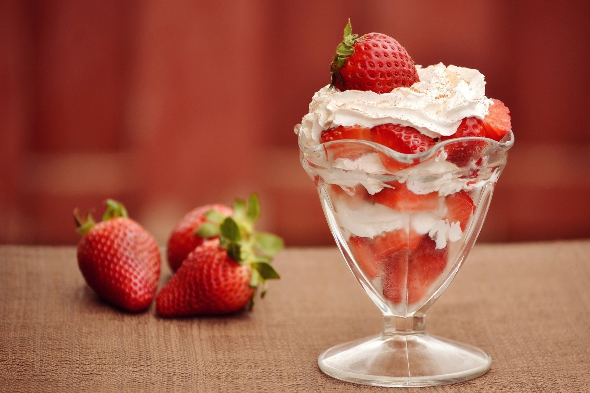 Download Food Strawberry HD Wallpaper