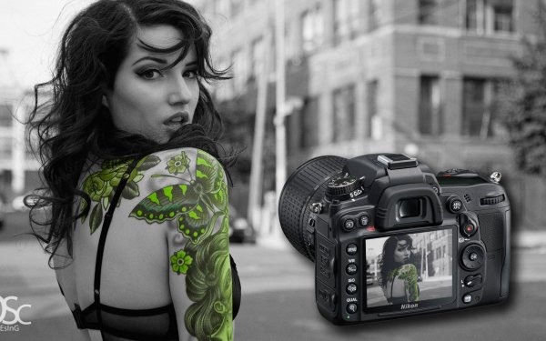 Femmes Tatouage Appareil Photo Nikon Selective Color Fond d'écran HD | Image