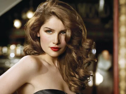 Celebrity Laetitia Casta HD Desktop Wallpaper | Background Image