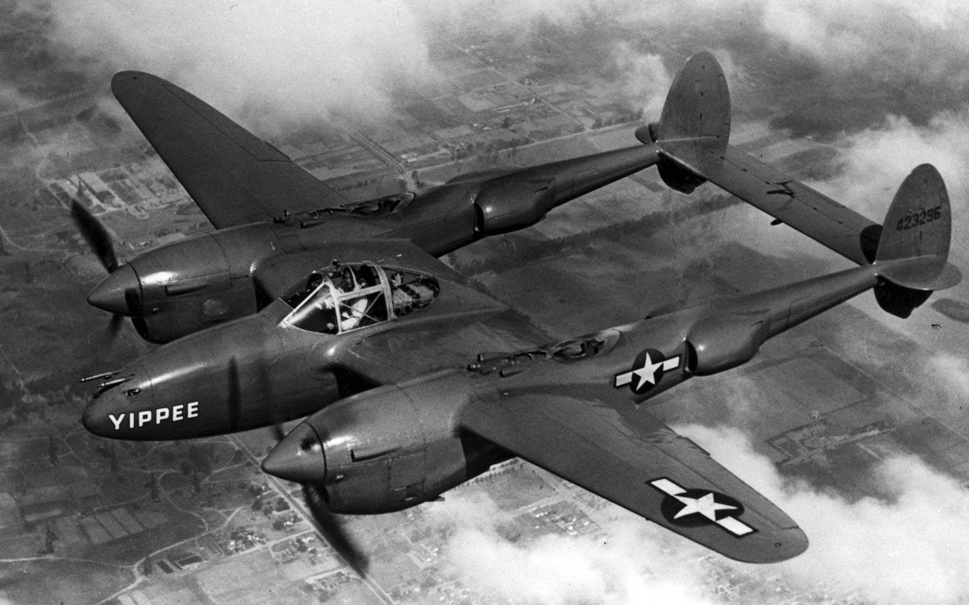 Download Military Lockheed P-38 Lightning HD Wallpaper