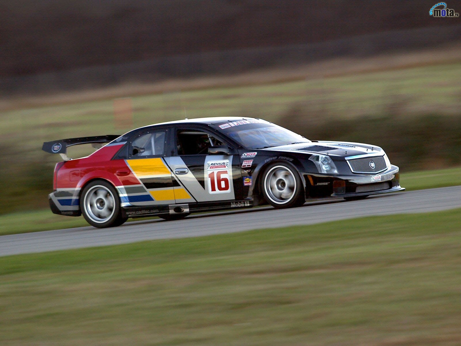 Download Vehicle Cadillac Wallpaper | 1600x1200 | Wallpaper Abyss