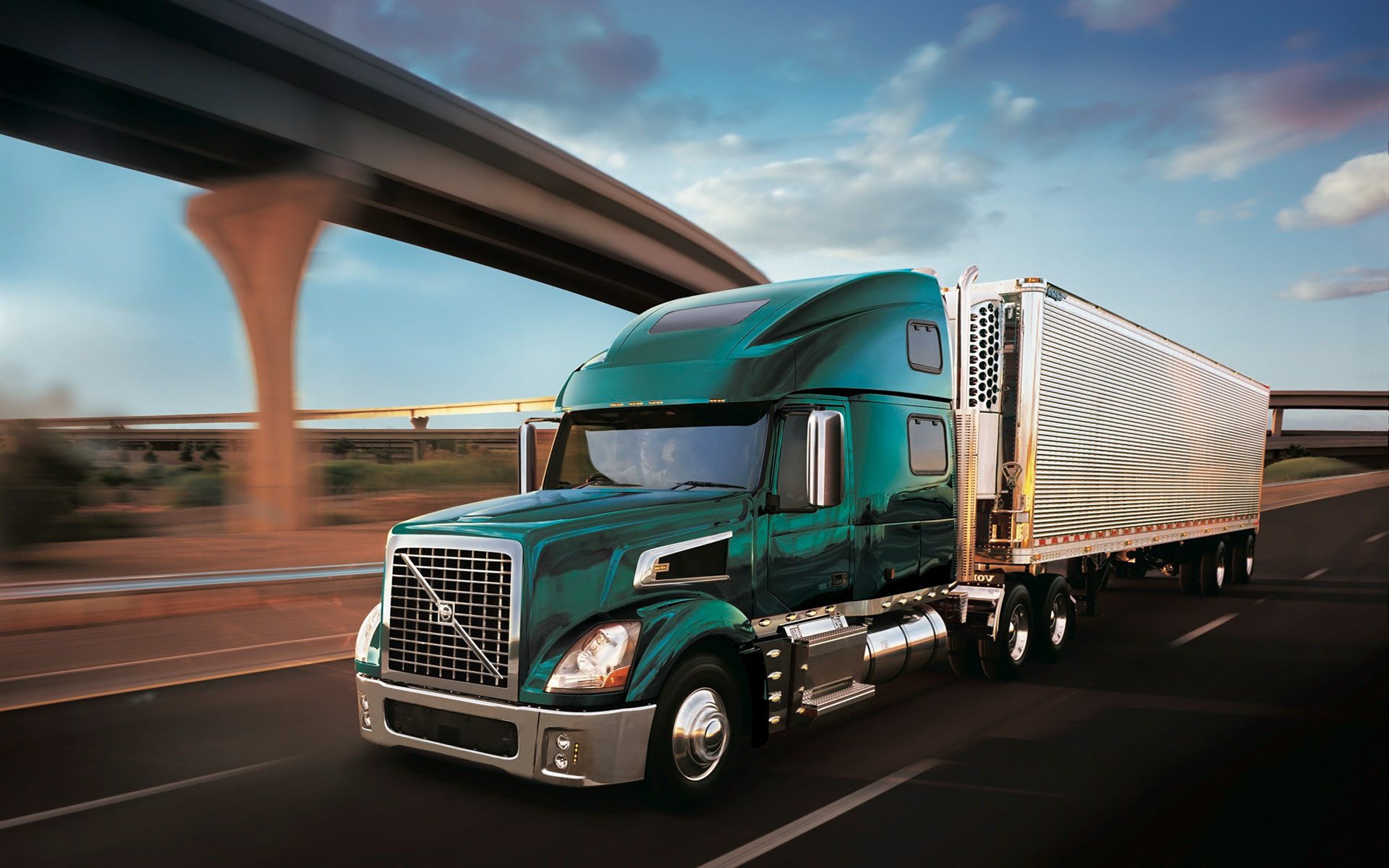 Download Vehicle Volvo Vt880 HD Wallpaper