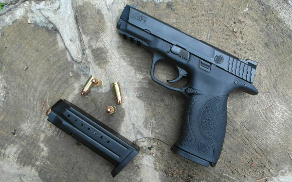 Smith & Wesson man made pistol HD Desktop Wallpaper | Background Image