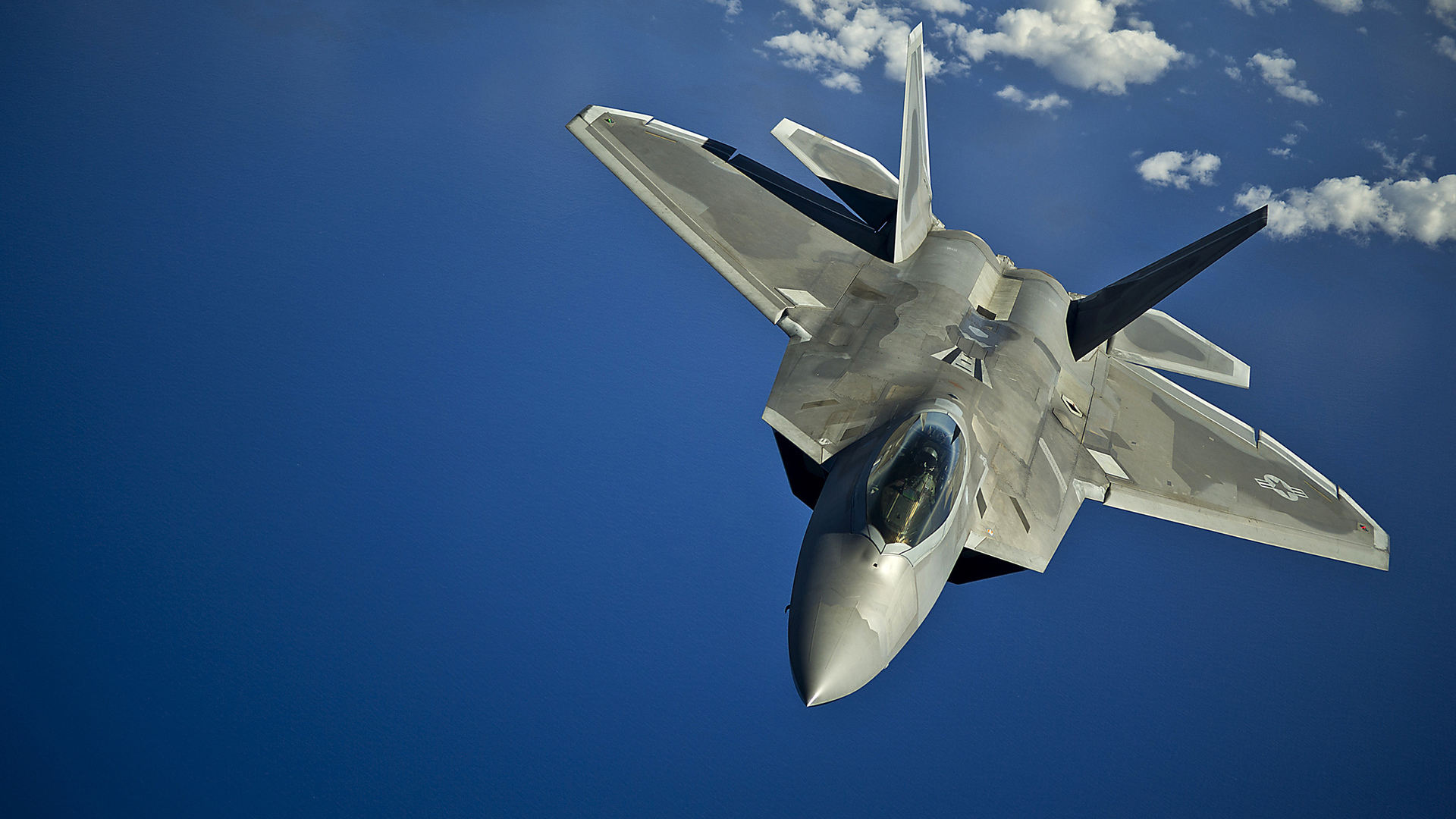 Lockheed Martin F-22 Raptor Full HD Wallpaper and Background Image