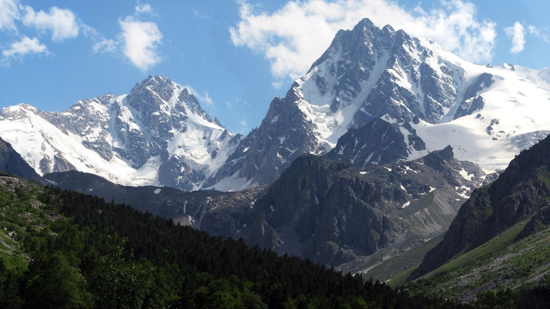 Описание природы гор. Тютю Баши гора. Тютюбаши гора. Горы Северного Кавказа. Горы Северной Осетии.