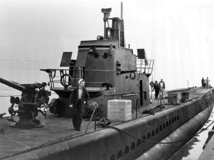 USS Sturgeon (SS-187) submarine military United States Navy HD Desktop Wallpaper | Background Image