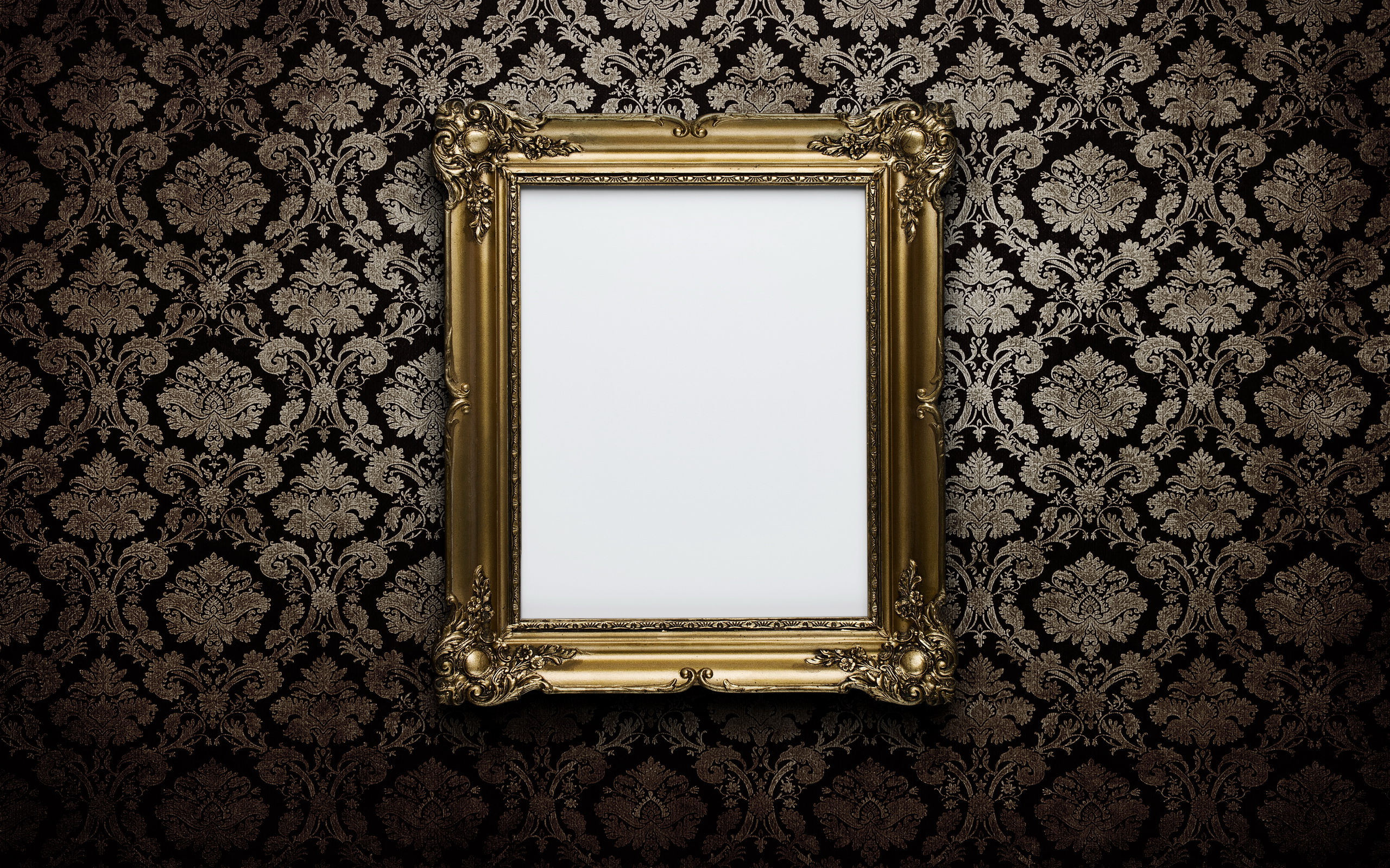 Wallpaper Decorating Ideas - Frame A Piece Of Wallpaper