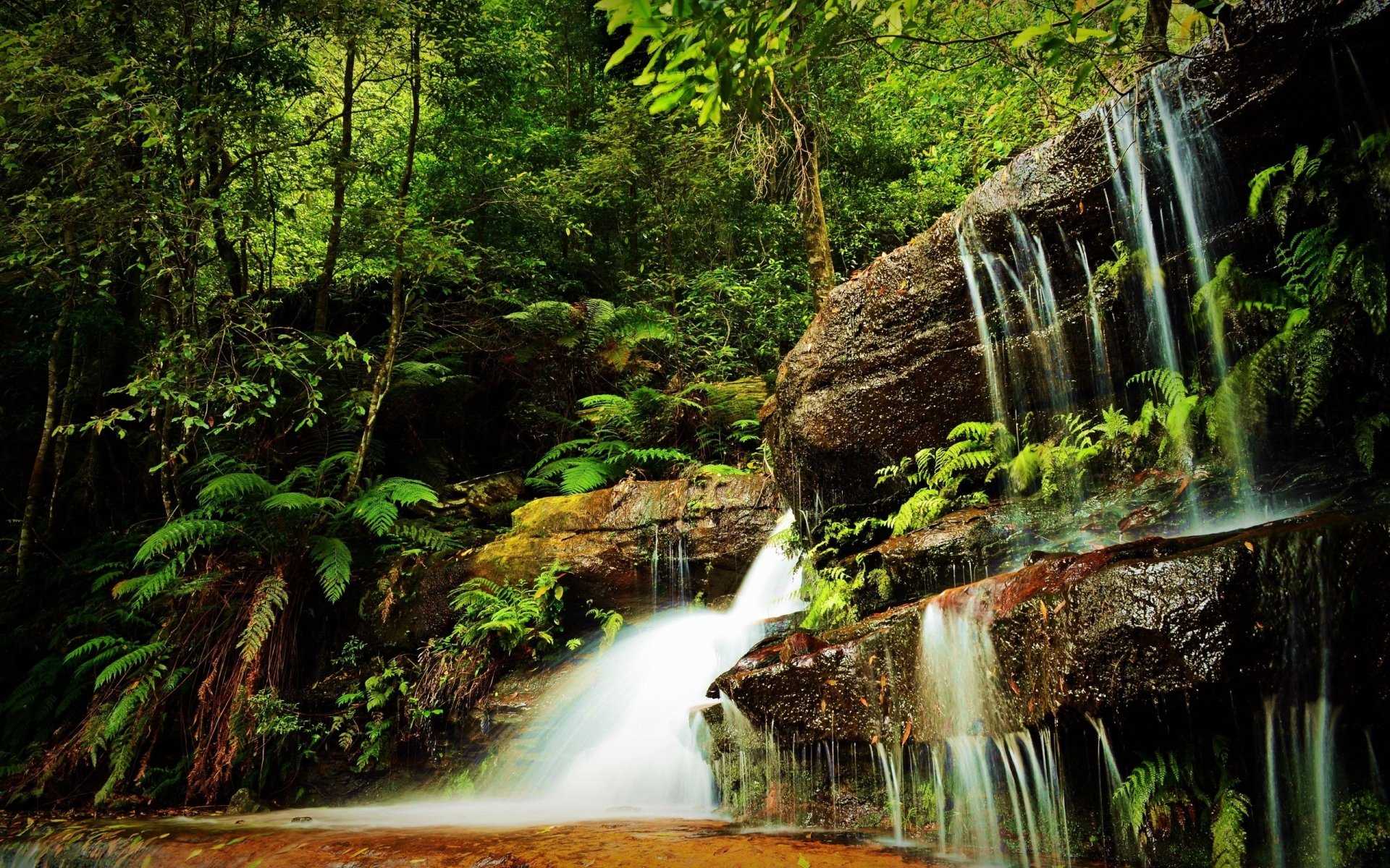 Serene Waterfall: Nature's Hd Wallpaper Escape