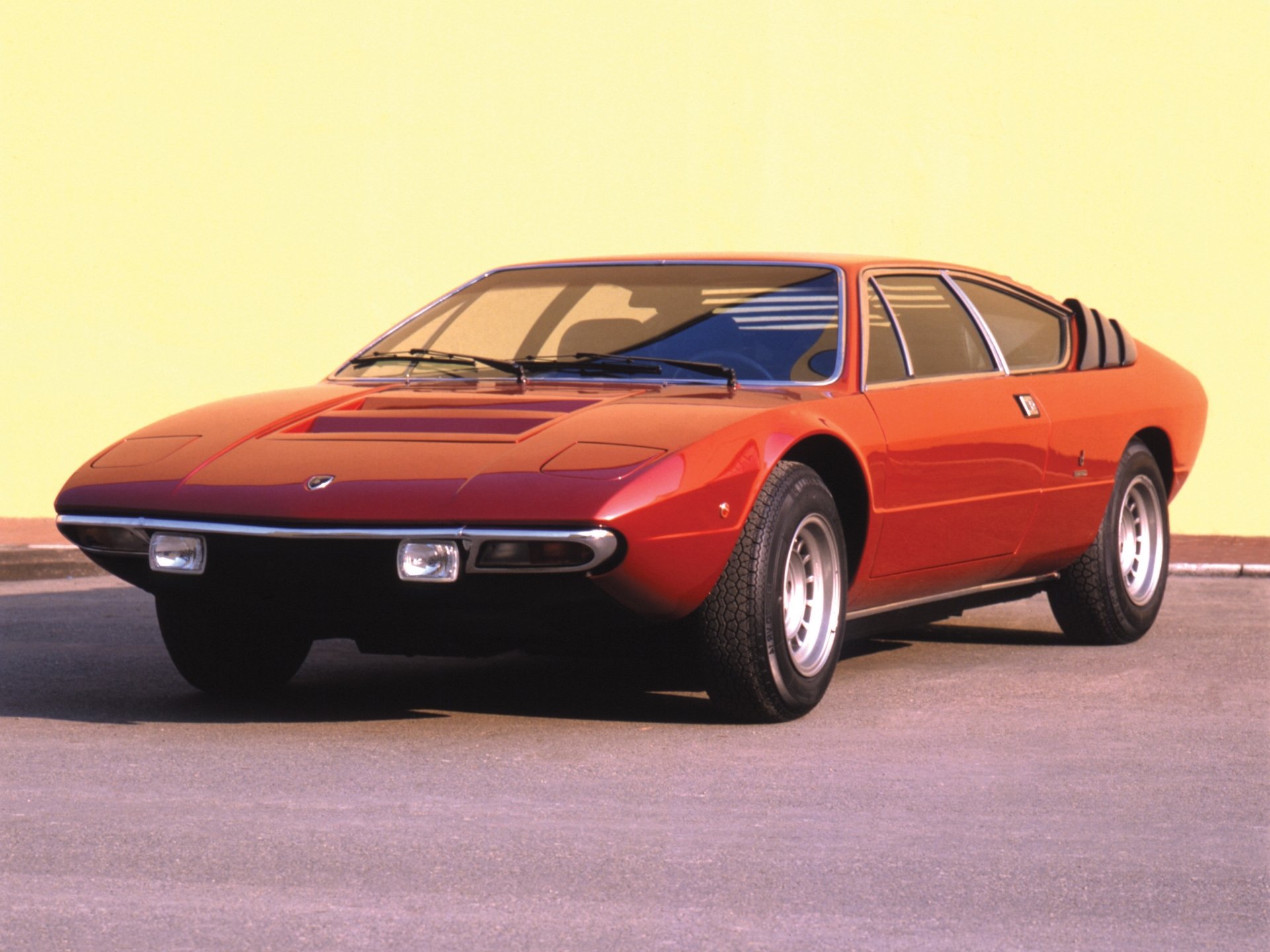 Download Vehicle Lamborghini Urraco HD Wallpaper