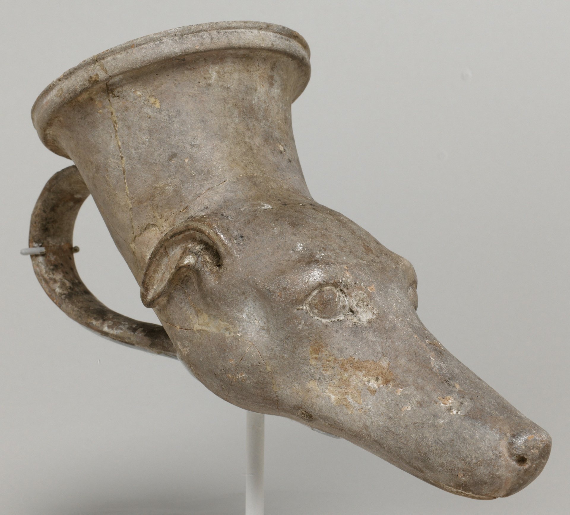 Download Man Made Sculpture HD Wallpaper