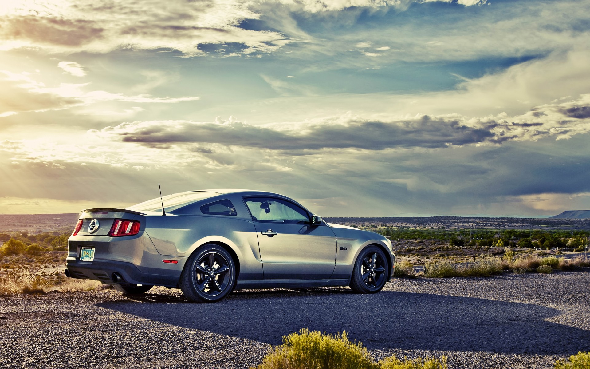 Download Vehicle Ford Mustang HD Wallpaper