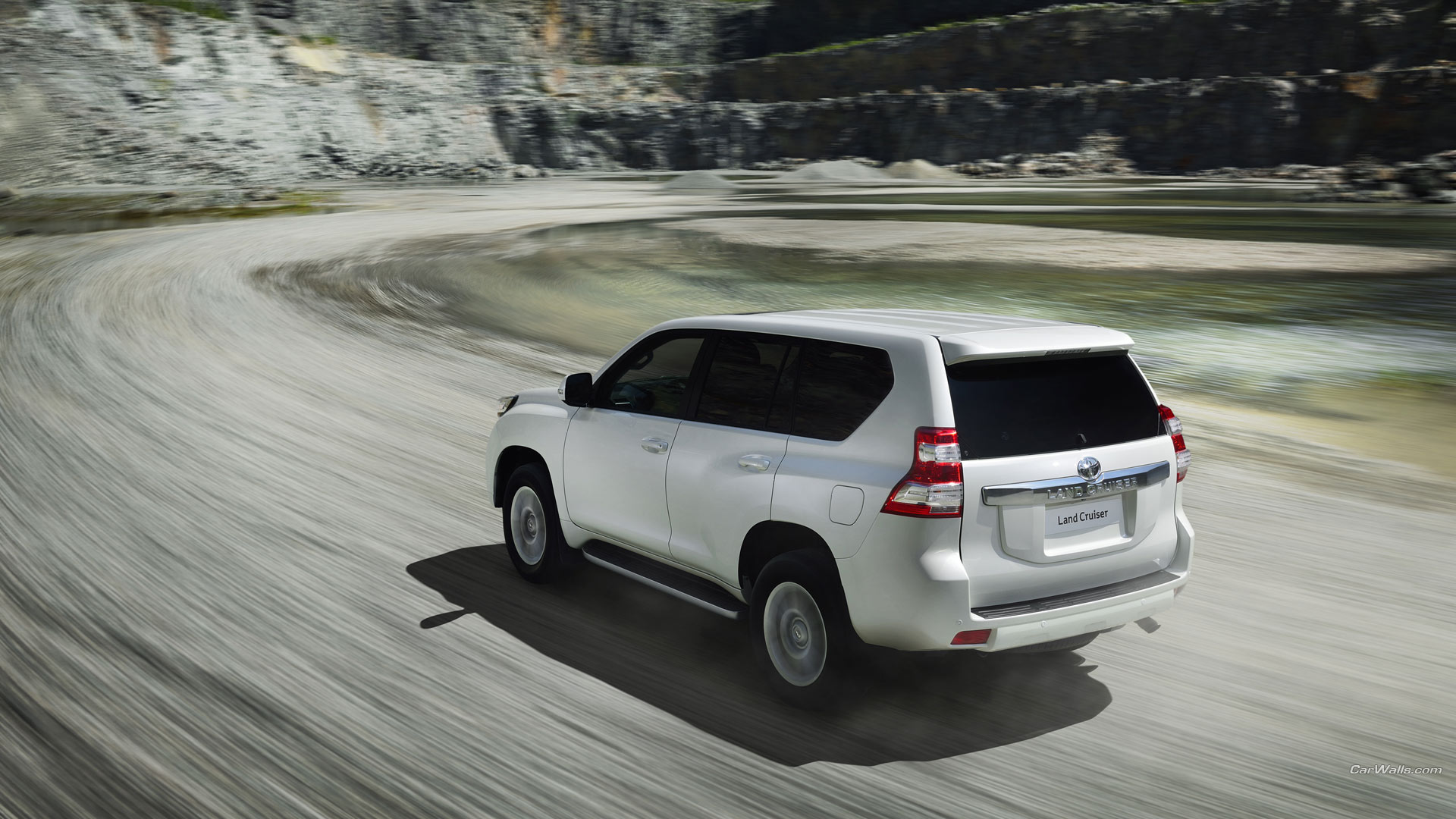 Vehicles 2014 Toyota Land Cruiser HD Wallpaper | Background Image