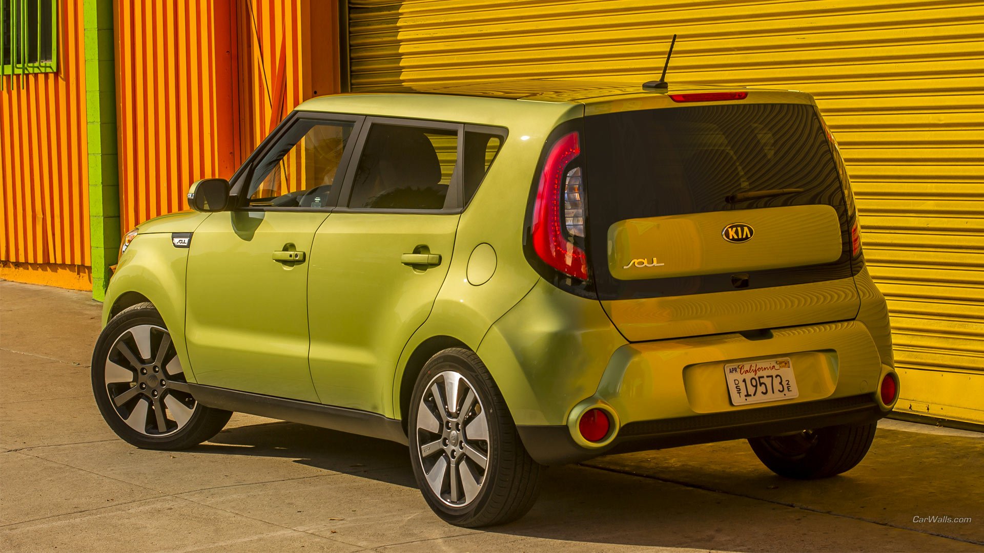 Download Vehicle Kia Soul HD Wallpaper