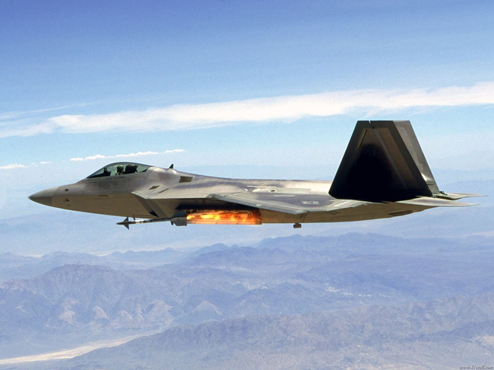 Lockheed Martin F-22 Raptor Wallpaper And Background Image | 1600X1200