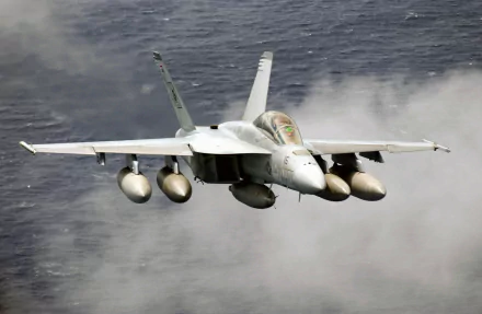  F/A 18 Hornet