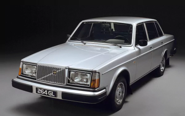 vehicle Volvo HD Desktop Wallpaper | Background Image