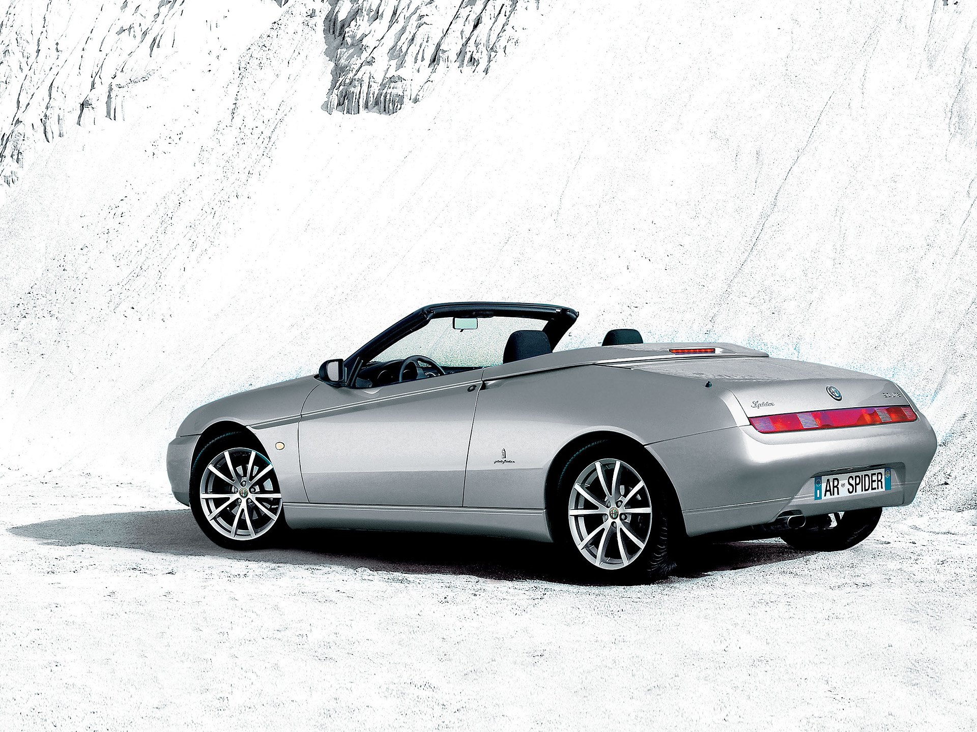 Vehicles Alfa Romeo GTV spider HD Wallpaper