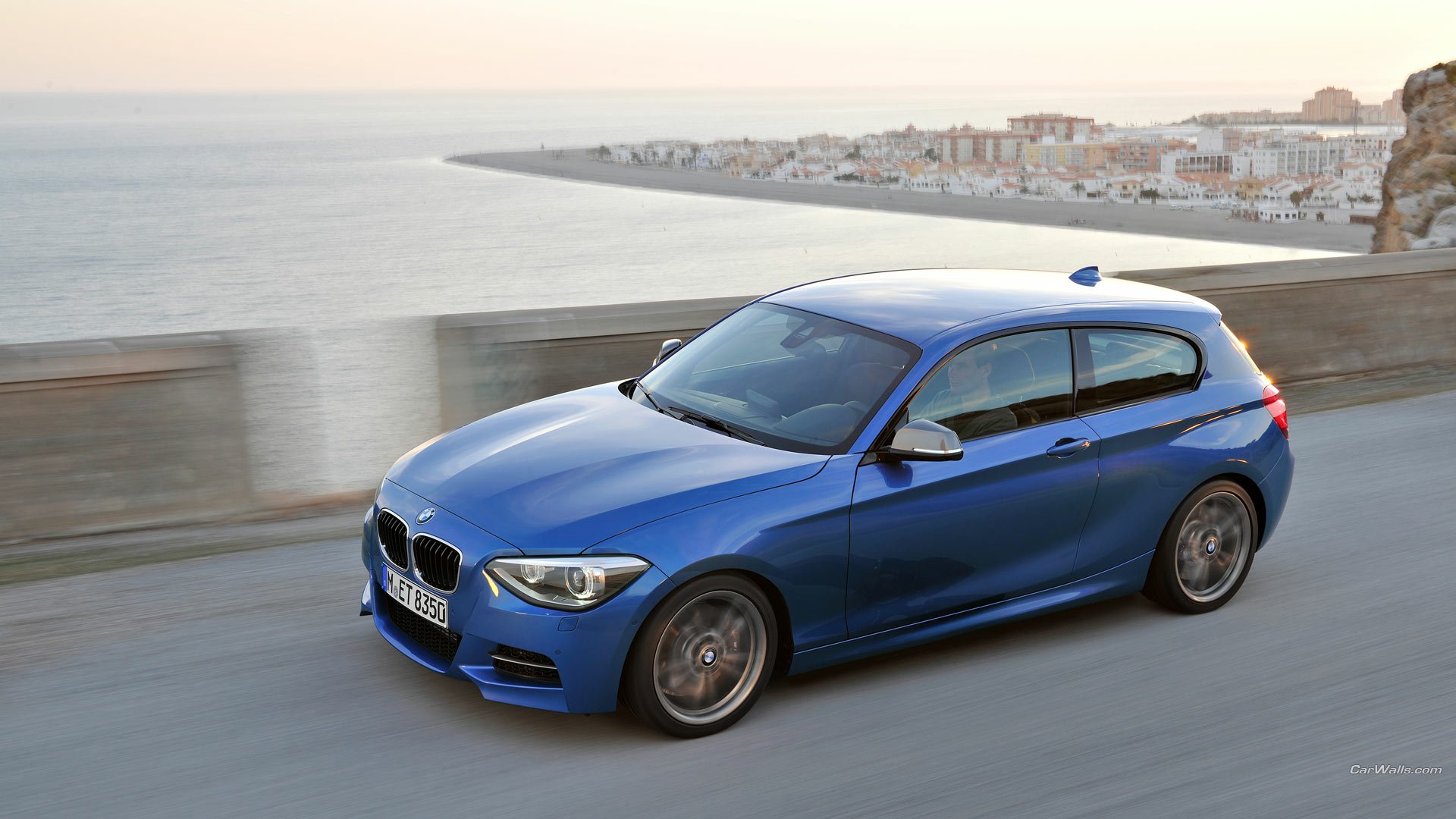 Download Vehicle BMW 1 Series HD Wallpaper
