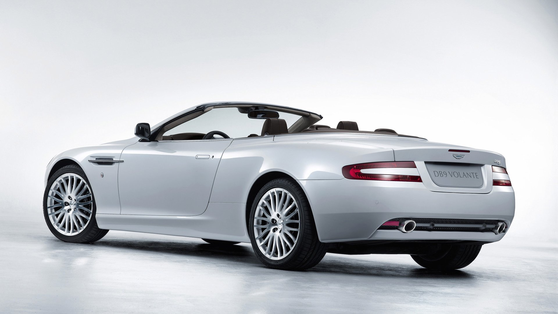 Download Aston Martin Vehicle Aston Martin DB9 4k Ultra HD Wallpaper