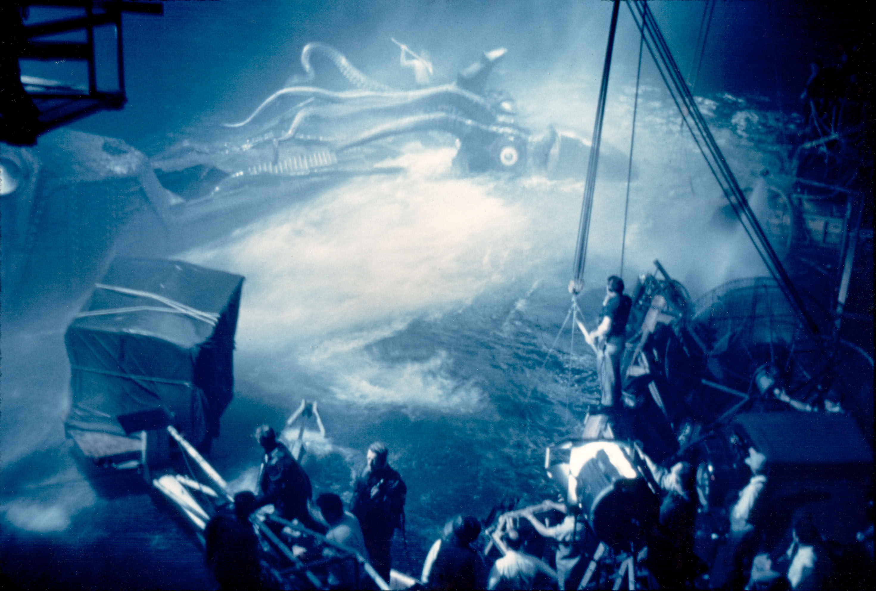 Movie 20,000 Leagues Under The Sea HD Wallpaper | Background Image