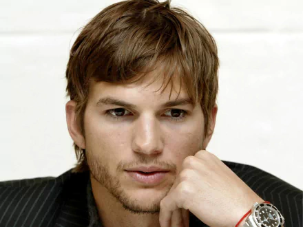 Celebrity Ashton Kutcher HD Desktop Wallpaper | Background Image