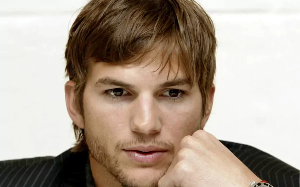 Celebrity Ashton Kutcher HD Desktop Wallpaper | Background Image