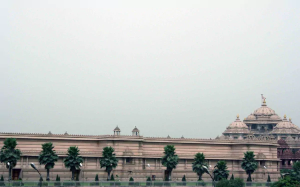  Akshardham Temple