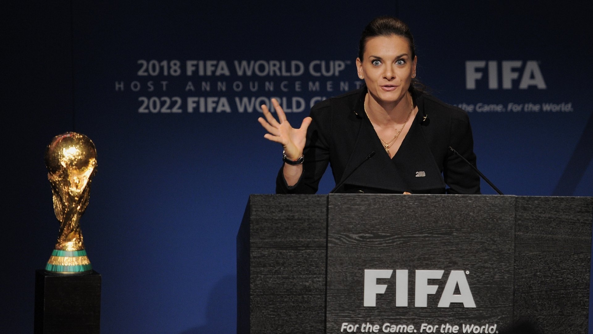 Download Yelena Isinbayeva Sports HD Wallpaper